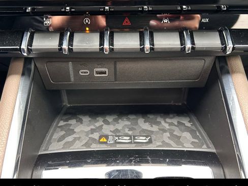 Certified 2023 GMC Canyon Denali image 31