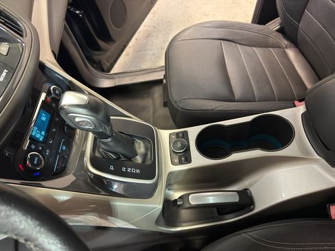 Used 2013 Ford Escape SEL AWD/4WD image 19
