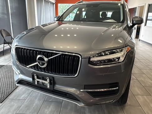 Used 2017 Volvo XC90 T6 Momentum w/ Vision Package AWD/4WD image 6