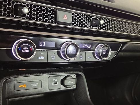 Used 2022 Honda Civic Sport image 19