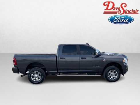 Used 2024 RAM 2500 Laramie AWD/4WD image 5