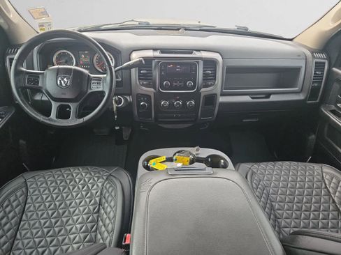 Used 2014 RAM 1500 Express image 10