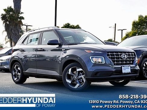 Used 2026 Hyundai Venue SEL FWD image 1