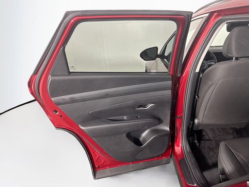 Used 2025 Hyundai Tucson SEL FWD image 26