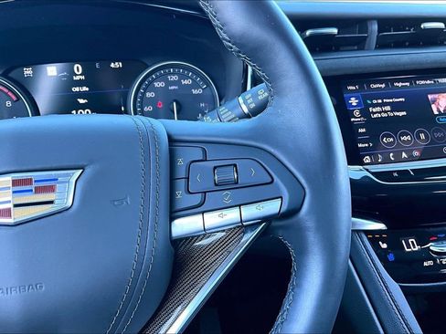 Used 2025 Cadillac XT6 Premium Luxury w/ Platinum Package AWD/4WD image 21