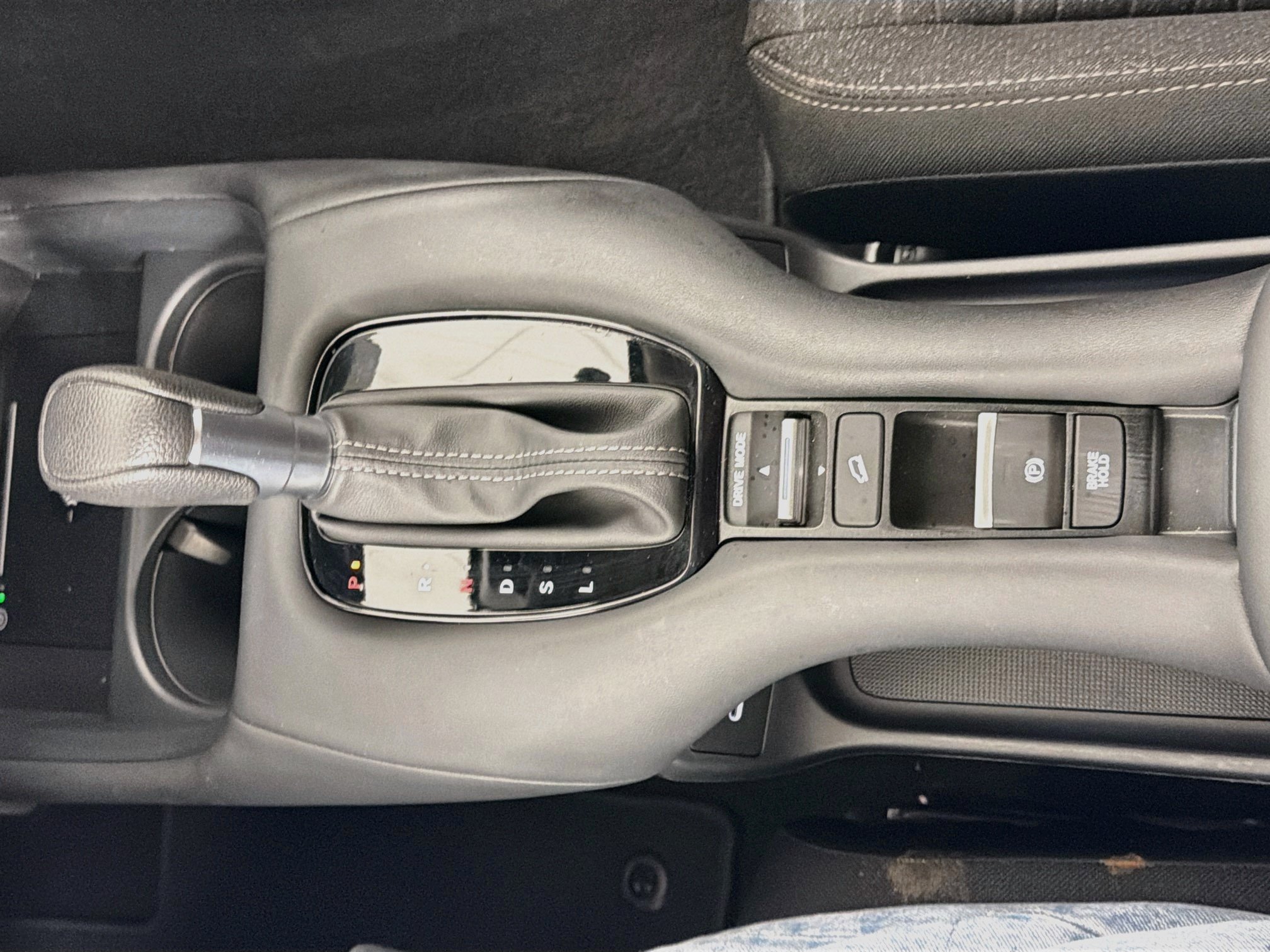 Used 2026 Honda HR-V LX image 23