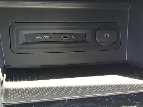 Certified 2022 Volkswagen Atlas SE FWD image 24