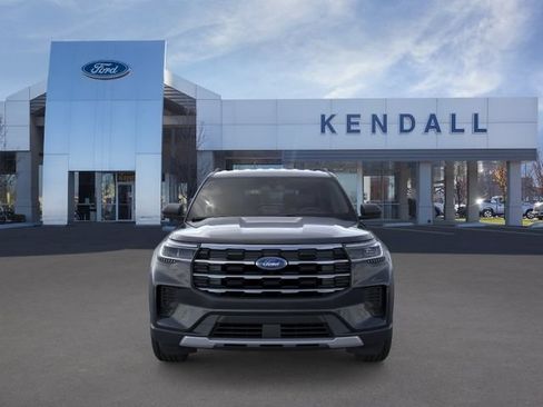 Used 2026 Ford Explorer Active AWD/4WD image 6
