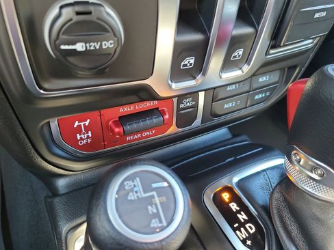 New 2026 Jeep Wrangler Willys AWD/4WD image 34