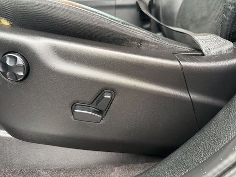 Used 2018 Dodge Durango GT w/ Premium Group image 17