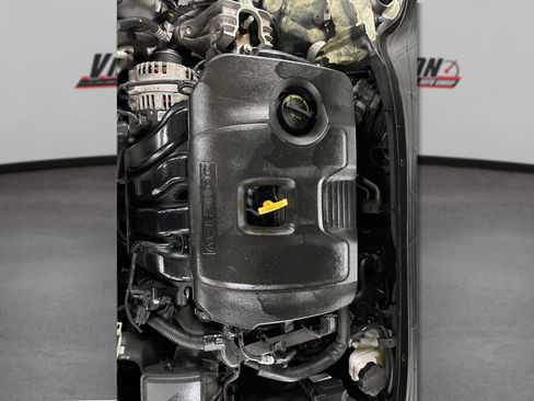 Used 2024 Kia Forte GT-Line w/ GT-Line Premium Package image 13