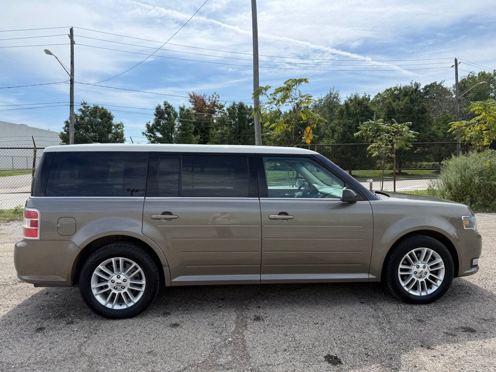 Used 2014 Ford Flex SEL w/ Equipment Group 202A AWD/4WD image 2