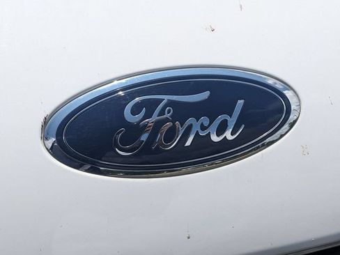 Used 2021 Ford Escape SE AWD/4WD image 9