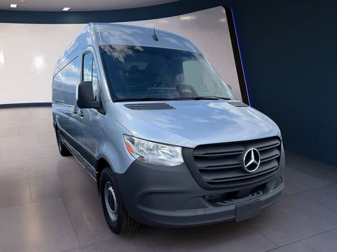 New 2025 Mercedes-Benz Sprinter 2500 image 5