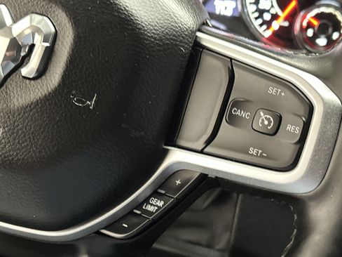 Used 2019 RAM 1500 Big Horn AWD/4WD image 29