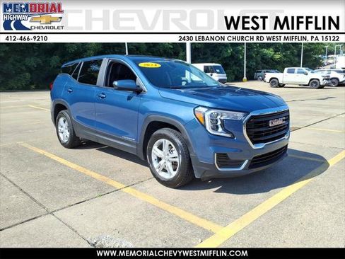 Used 2024 GMC Terrain SLE AWD/4WD image 1
