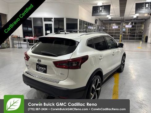 Used 2020 Nissan Rogue Sport SL FWD image 8