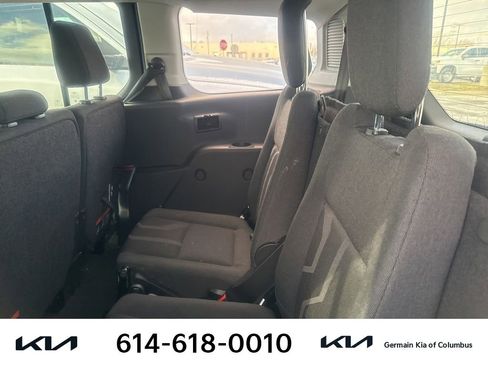 Used 2018 Ford Transit Connect XLT image 10