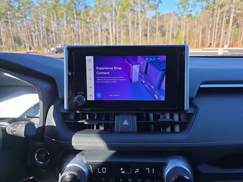 Used 2023 Toyota RAV4 XLE image 25