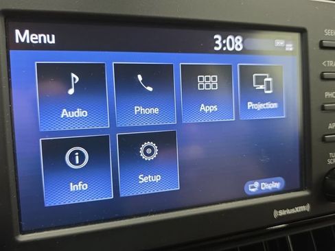 Used 2022 Toyota RAV4 LE AWD/4WD image 22