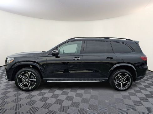 Used 2026 Mercedes-Benz GLS 450 4MATIC image 2