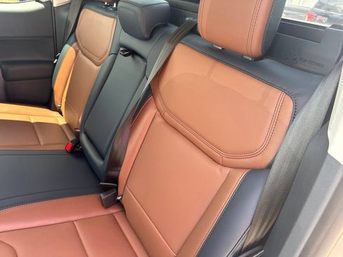 Used 2024 Ford Maverick Lariat AWD/4WD image 30