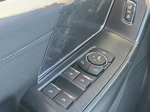 Certified 2022 Ford F150 XLT w/ Equipment Group 302A High image 13