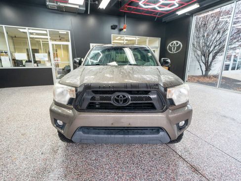 Used 2013 Toyota Tacoma 4x4 Access Cab V6 image 6