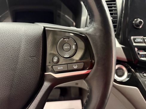 Used 2019 Honda Odyssey Elite image 16
