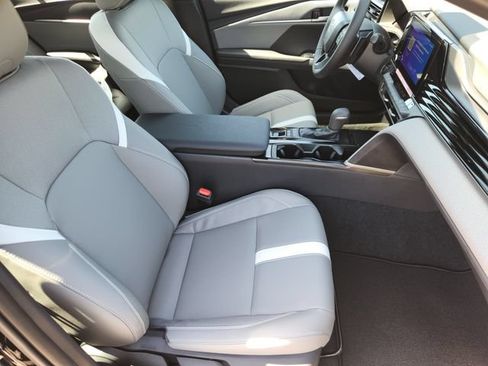 New 2026 Toyota Camry SE FWD image 11