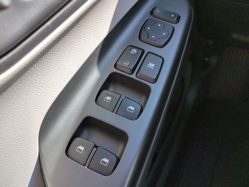 Certified 2022 Hyundai Kona SEL image 21