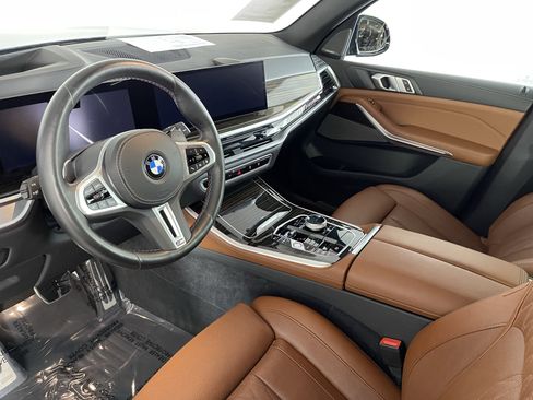 Certified 2025 BMW X5 M60i image 11