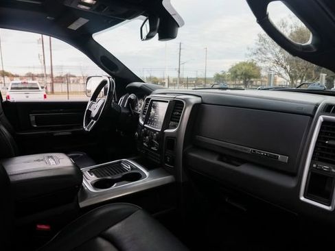 Used 2018 RAM 3500 Laramie Longhorn image 34