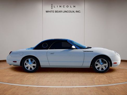 Used 2002 Ford Thunderbird image 4
