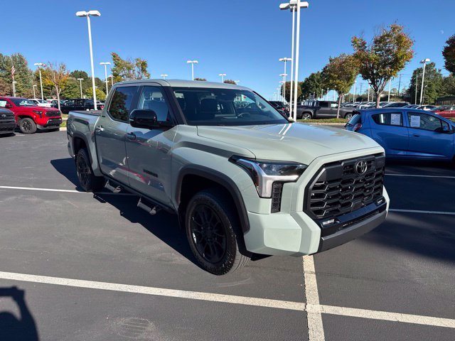 Used 2024 Toyota Tundra Limited w/ TRD Off-Road Package AWD/4WD image 4