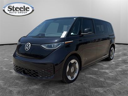 New 2025 Volkswagen ID. Buzz Pro S