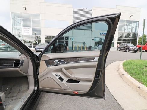 Used 2012 Porsche Panamera Turbo image 45