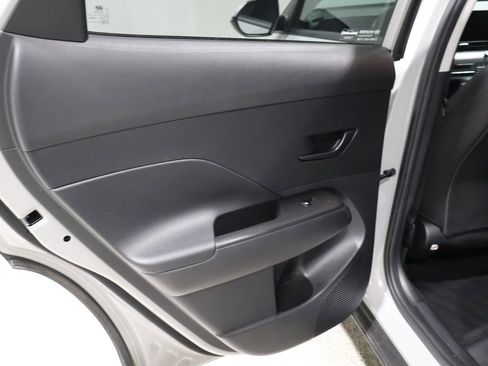 Used 2024 Hyundai Kona SEL image 19