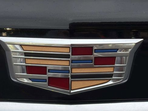 Used 2022 Cadillac XT5 Luxury image 34