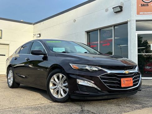 Used 2020 Chevrolet Malibu LT FWD image 1