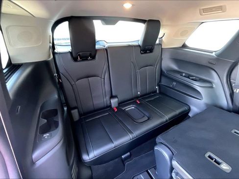 Used 2023 INFINITI QX60 Luxe w/ Vision Package AWD/4WD image 28