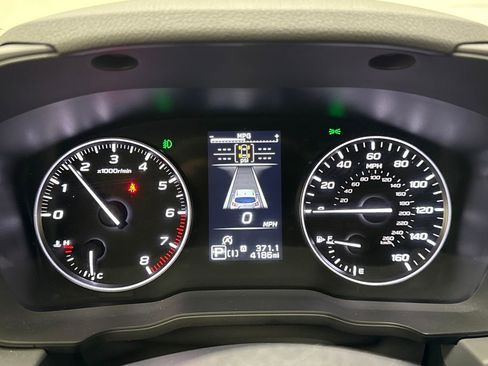 Used 2025 Subaru Crosstrek 2.0i Premium image 16