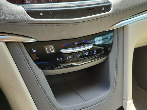 Used 2024 Cadillac XT5 Premium Luxury w/ Technology Package AWD/4WD image 36