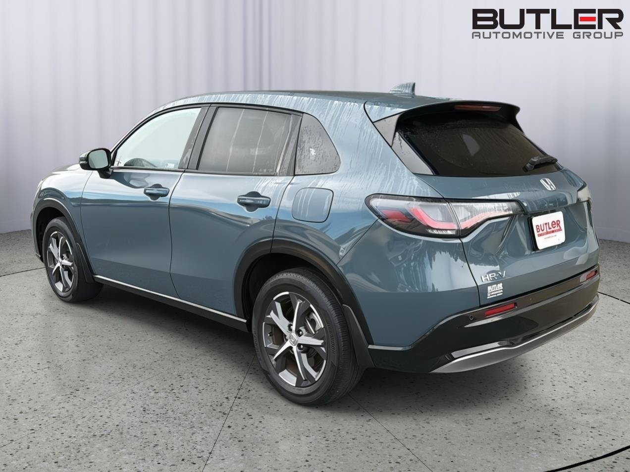 Used 2024 Honda HR-V EX-L image 4