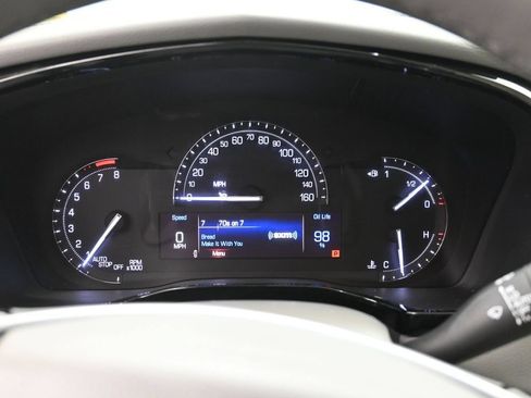 Used 2017 Cadillac XT5 Luxury w/ Driver Awareness Package AWD/4WD image 9