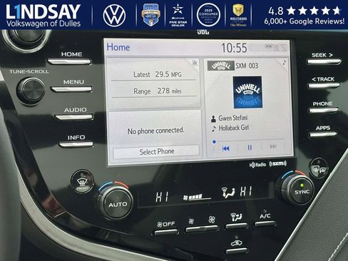 Used 2018 Toyota Camry XSE image 15