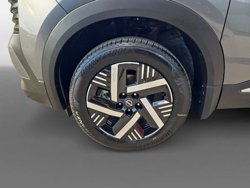 New 2026 Nissan Kicks SV image 10