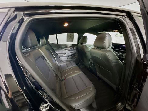 Used 2025 Buick Envista Preferred image 29