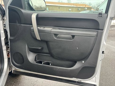 Used 2010 Chevrolet Silverado 1500 LT w/ Power Pack Plus image 18
