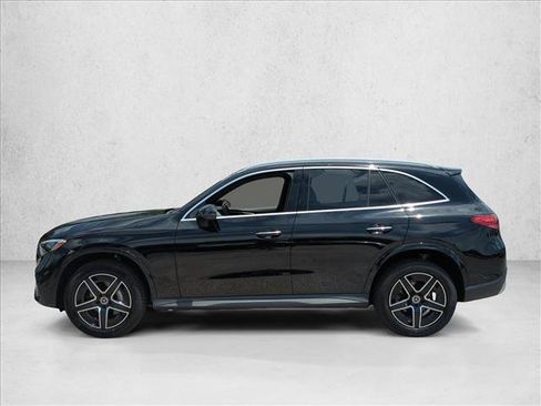 Certified 2023 Mercedes-Benz GLC 300 4MATIC image 9